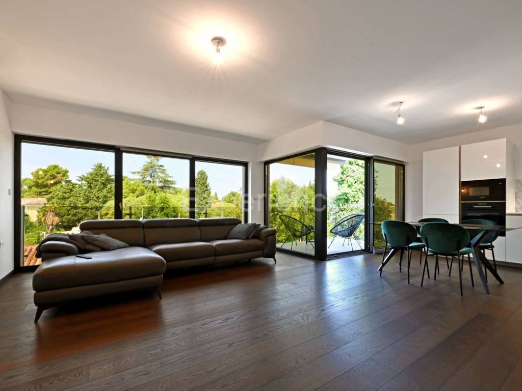 Stan u zgradi, Prodaja, Poreč, Poreč