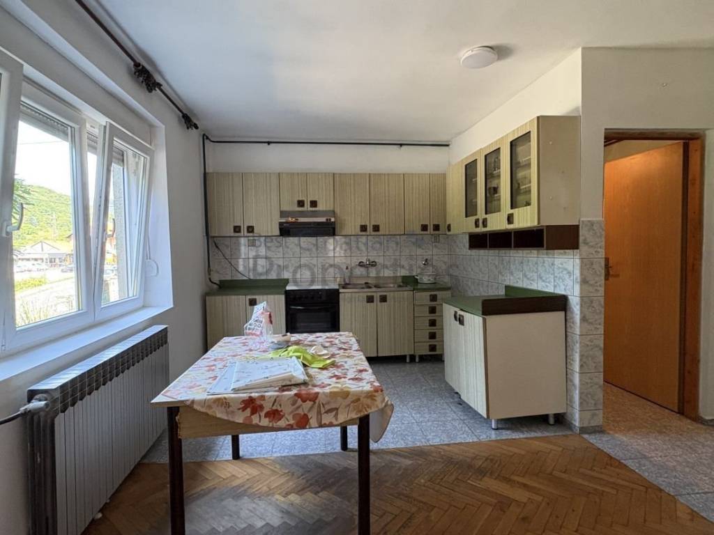 Samostojeća kuća, Najam, Zagreb, Gornja Dubrava