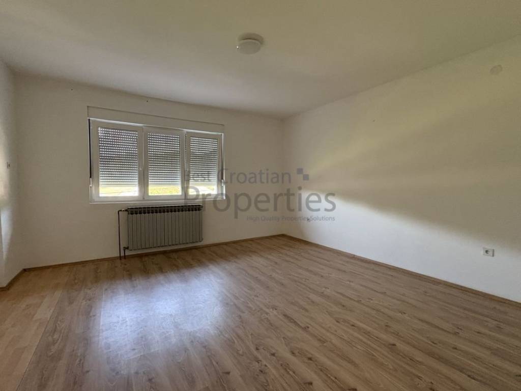 Samostojeća kuća, Najam, Zagreb, Gornja Dubrava