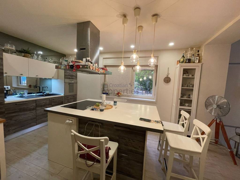 Stan u vili, Najam, Zagreb, Podsused - Vrapče