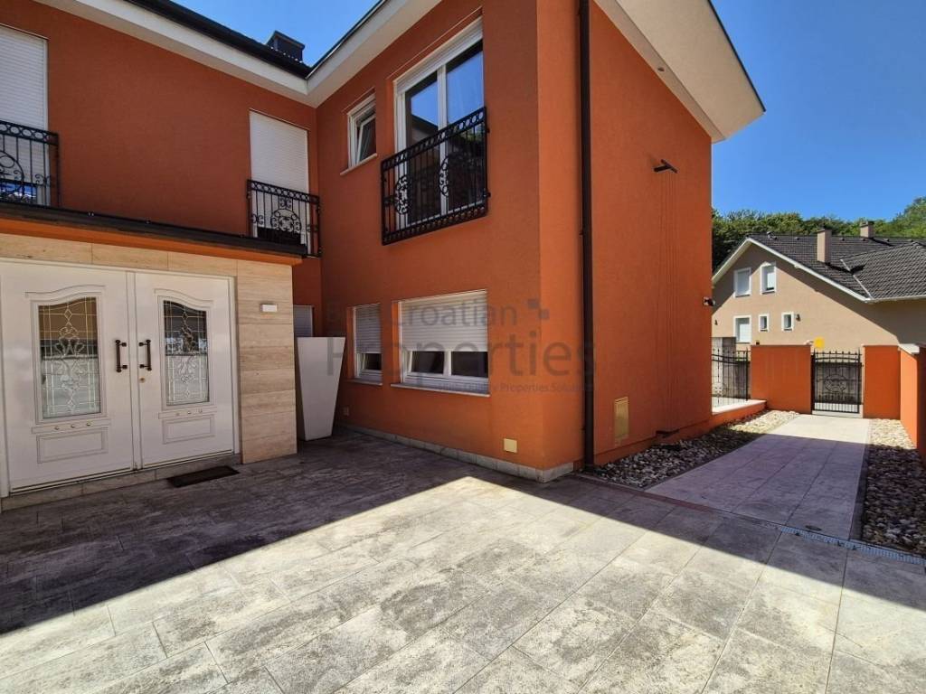 Samostojeća kuća, Prodaja, Zagreb, Maksimir