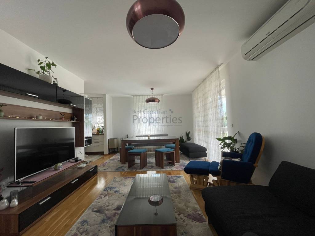 Stan u zgradi, Prodaja, Zagreb, Gornja Dubrava