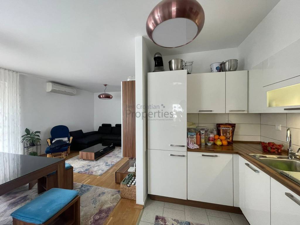 Stan u zgradi, Prodaja, Zagreb, Gornja Dubrava