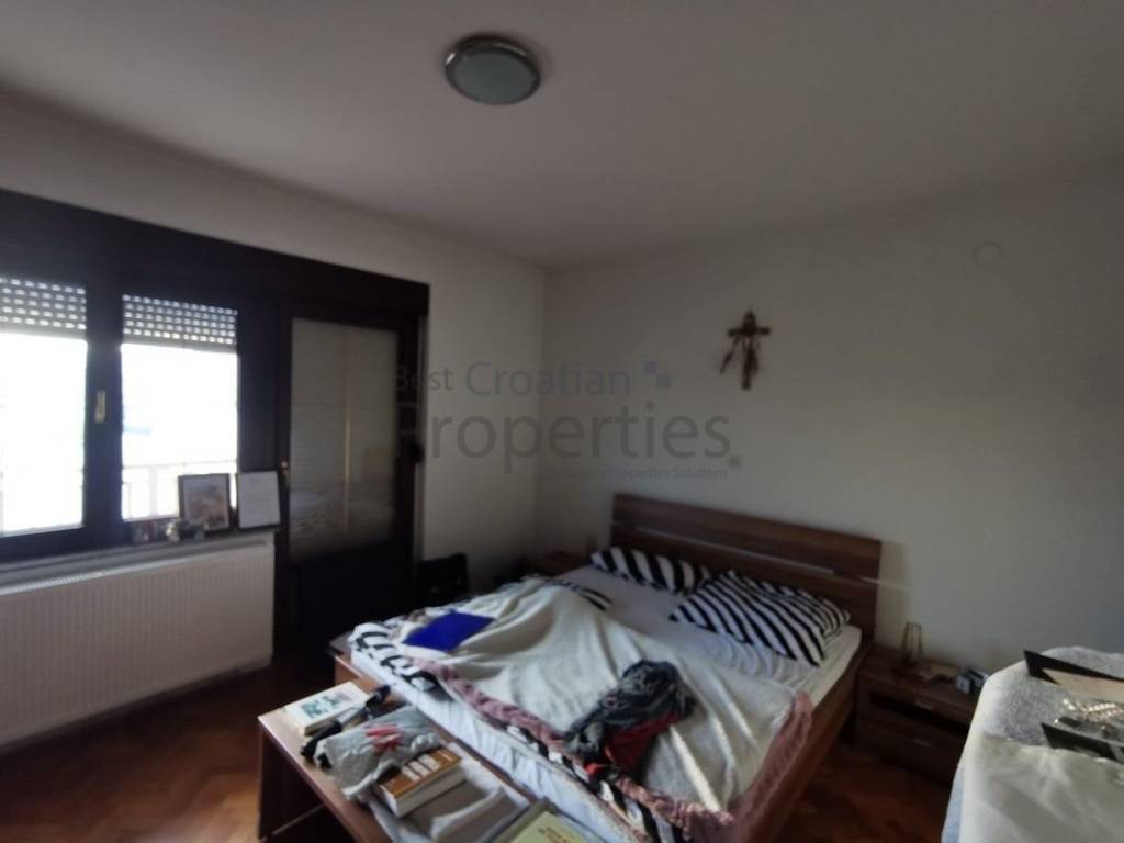 Samostojeća kuća, Prodaja, Zagreb, Sesvete