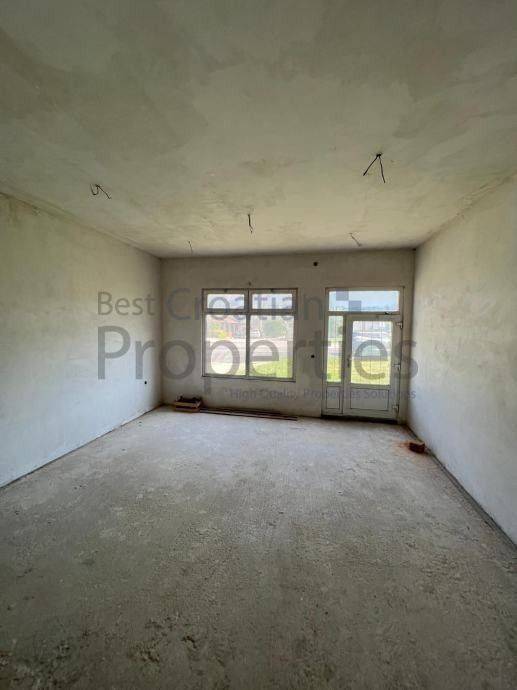 Stambeno poslovni objekt, Prodaja, Sveti Ivan Zelina, Črečan