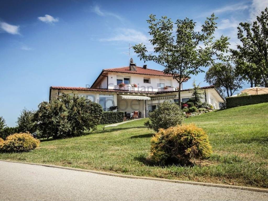 Vila, Prodaja, Stupnik, Donji Stupnik