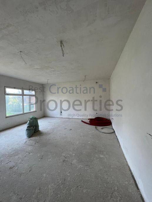 Stambeno poslovni objekt, Prodaja, Sveti Ivan Zelina, Črečan