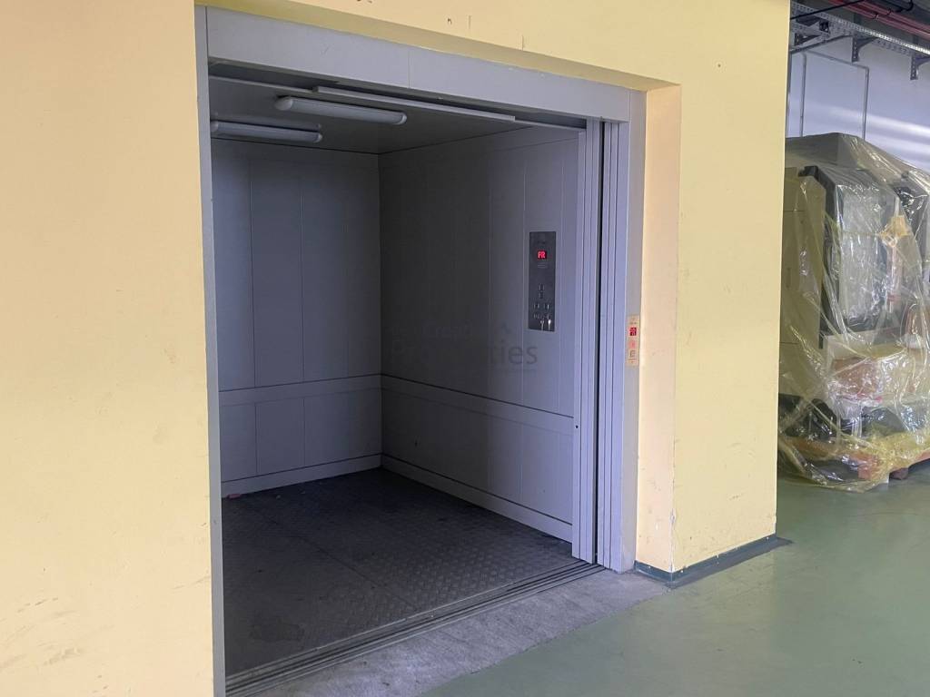 Poslovna zgrada, Prodaja, Samobor, Samobor