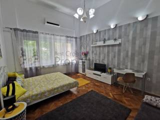 Stan u zgradi, Najam, Zagreb, Gornji Grad - Medveščak