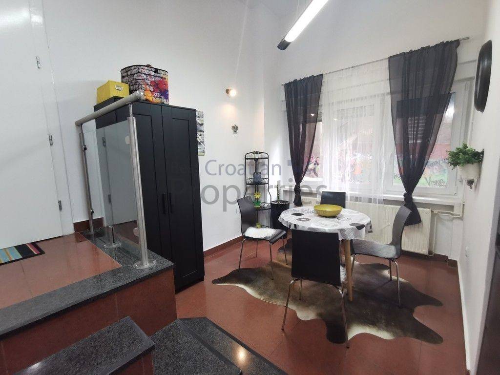 Stan u zgradi, Najam, Zagreb, Gornji Grad - Medveščak