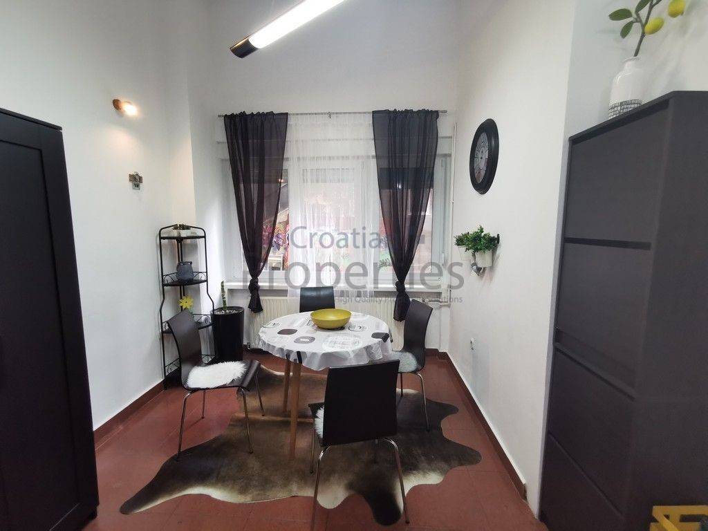 Stan u zgradi, Najam, Zagreb, Gornji Grad - Medveščak