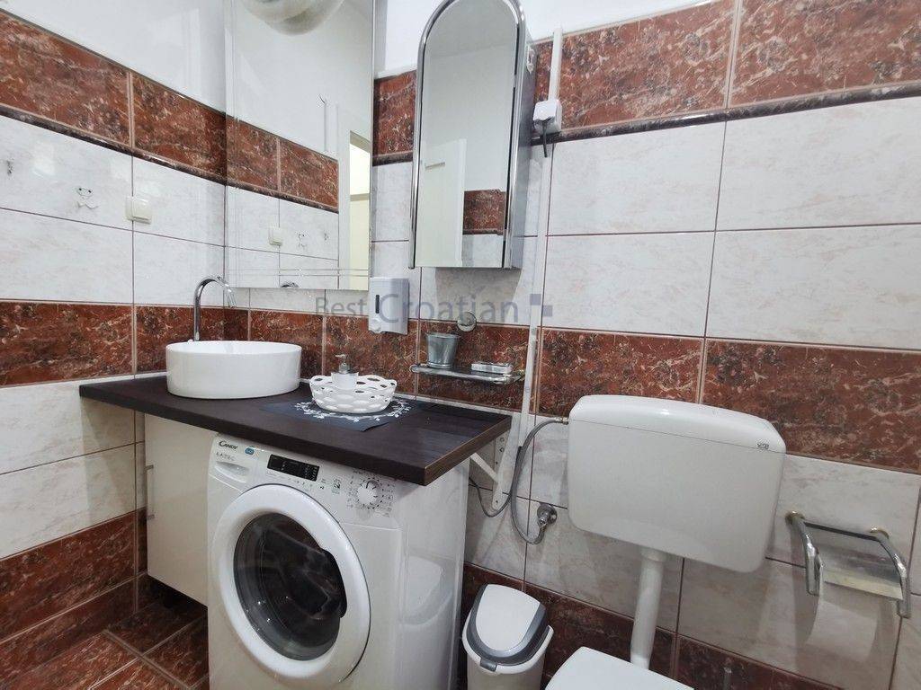 Stan u zgradi, Najam, Zagreb, Gornji Grad - Medveščak