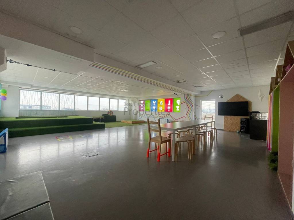 Poslovna zgrada, Prodaja, Samobor, Samobor