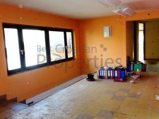 Stambeno-poslovni objekt, Prodaja, Zagreb, Sesvete