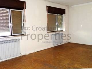 Stambeno-poslovni objekt, Prodaja, Zagreb, Sesvete