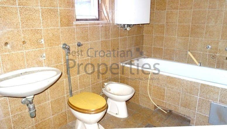 Stambeno-poslovni objekt, Prodaja, Zagreb, Sesvete