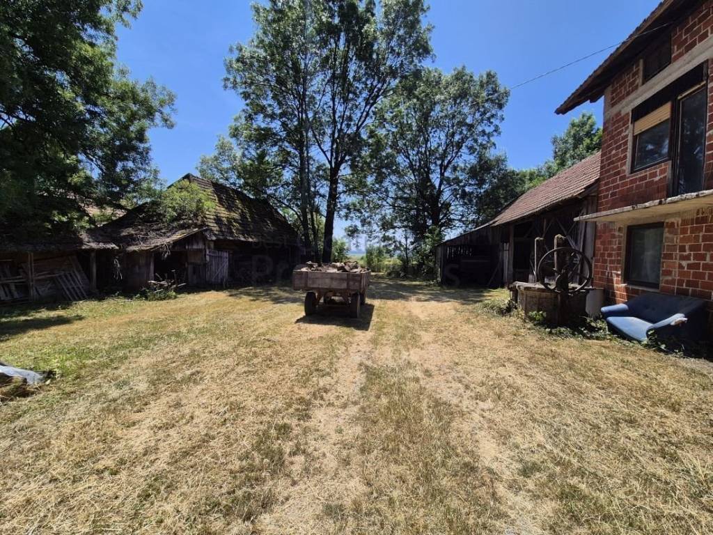 Samostojeća kuća, Prodaja, Pisarovina, Bratina