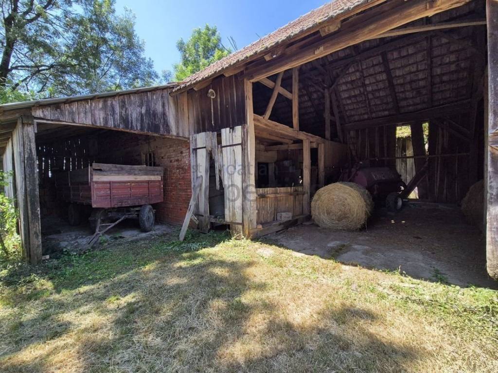 Samostojeća kuća, Prodaja, Pisarovina, Bratina