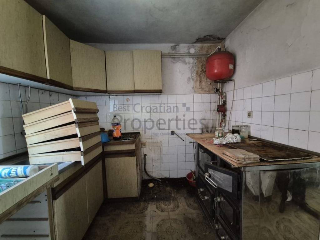 Samostojeća kuća, Prodaja, Pisarovina, Bratina