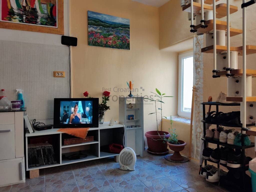 Kamena kuća, Prodaja, Trogir, Trogir