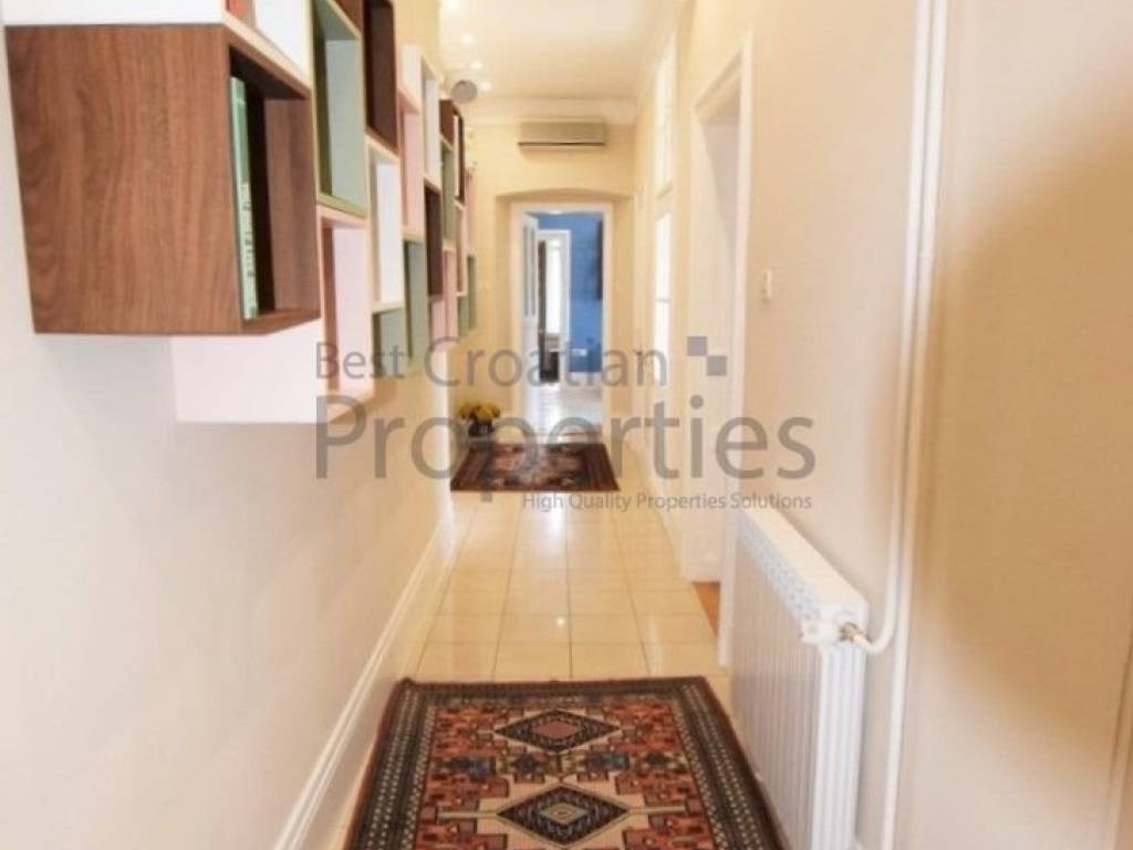 Stan u zgradi, Najam, Zagreb, Gornji Grad - Medveščak