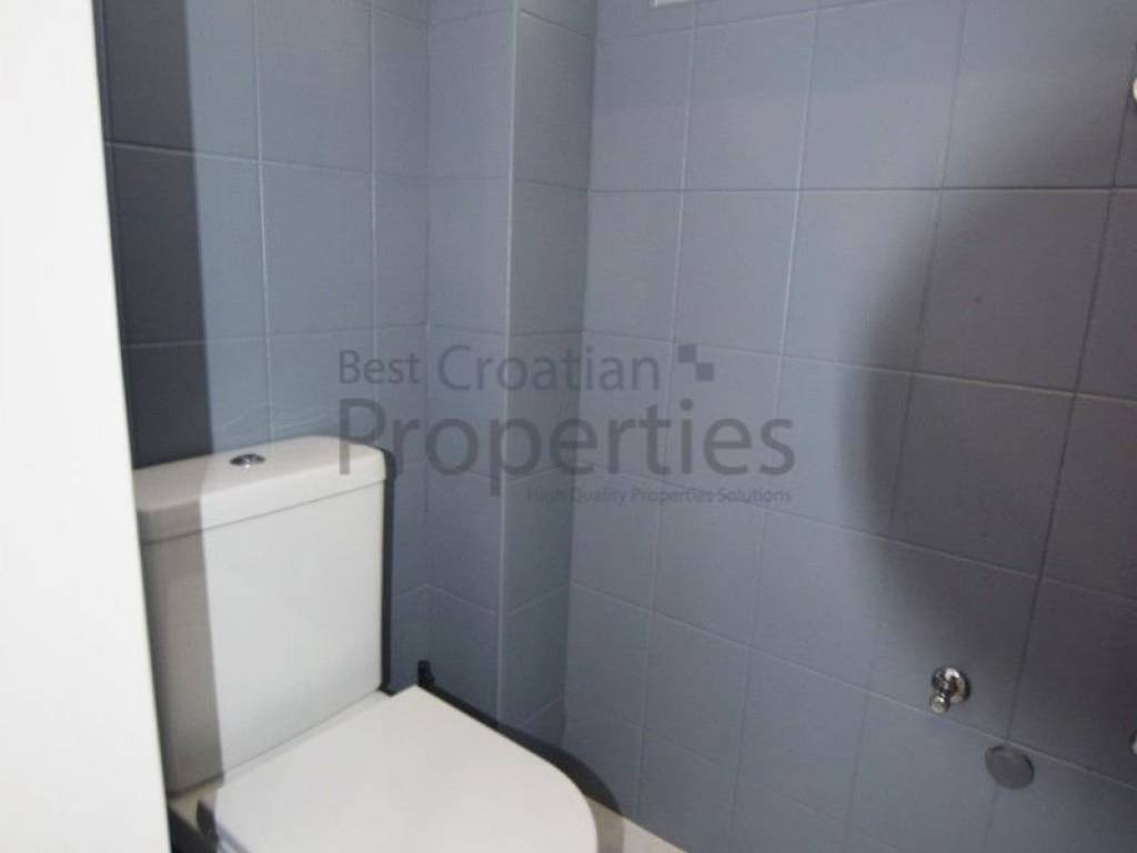 Stan u zgradi, Najam, Zagreb, Gornji Grad - Medveščak