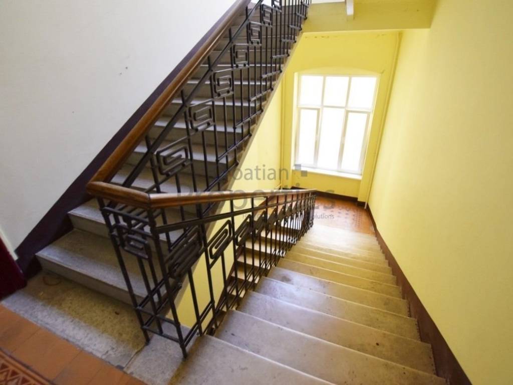 Stan u zgradi, Najam, Zagreb, Gornji Grad - Medveščak