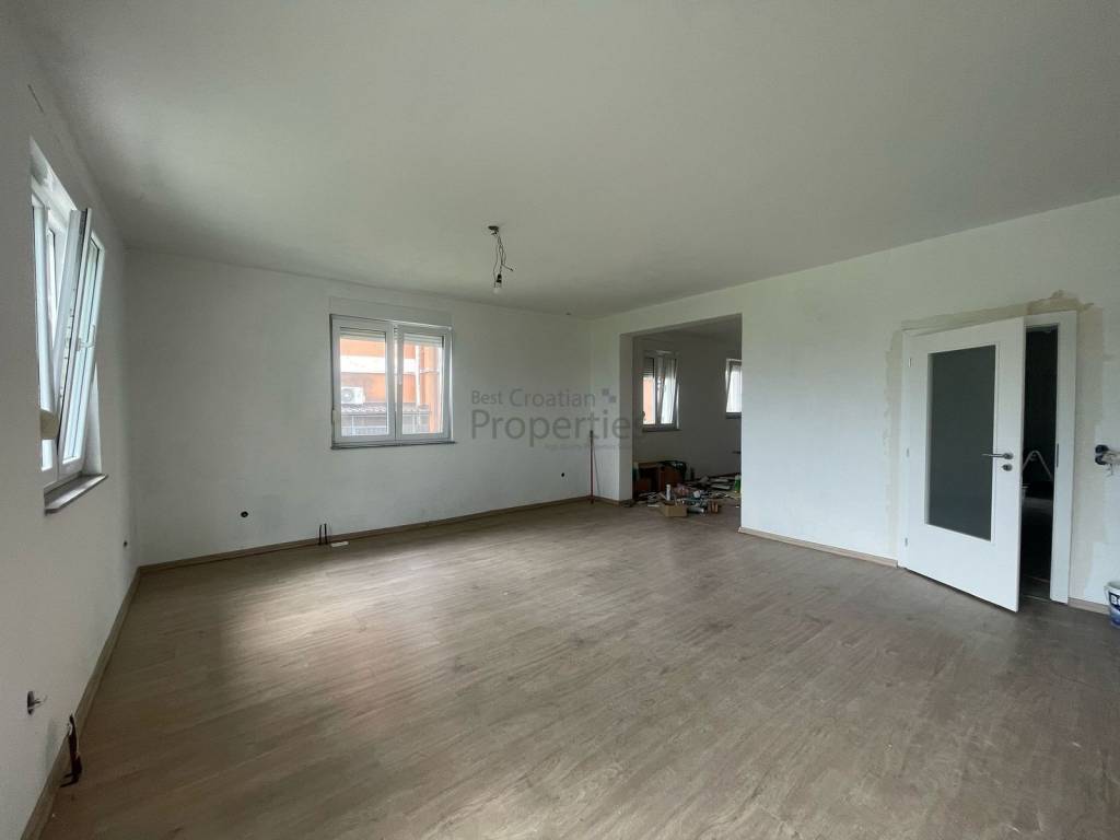 Samostojeća kuća, Prodaja, Jastrebarsko - Okolica, Gornji Desinec