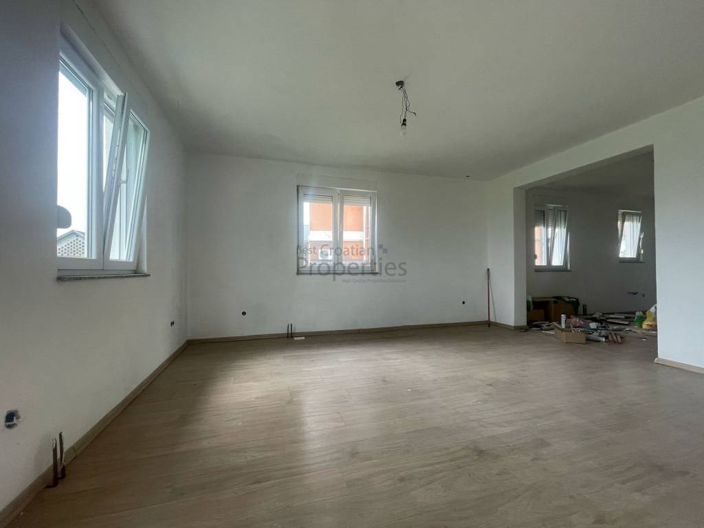 Samostojeća kuća, Prodaja, Jastrebarsko - Okolica, Gornji Desinec