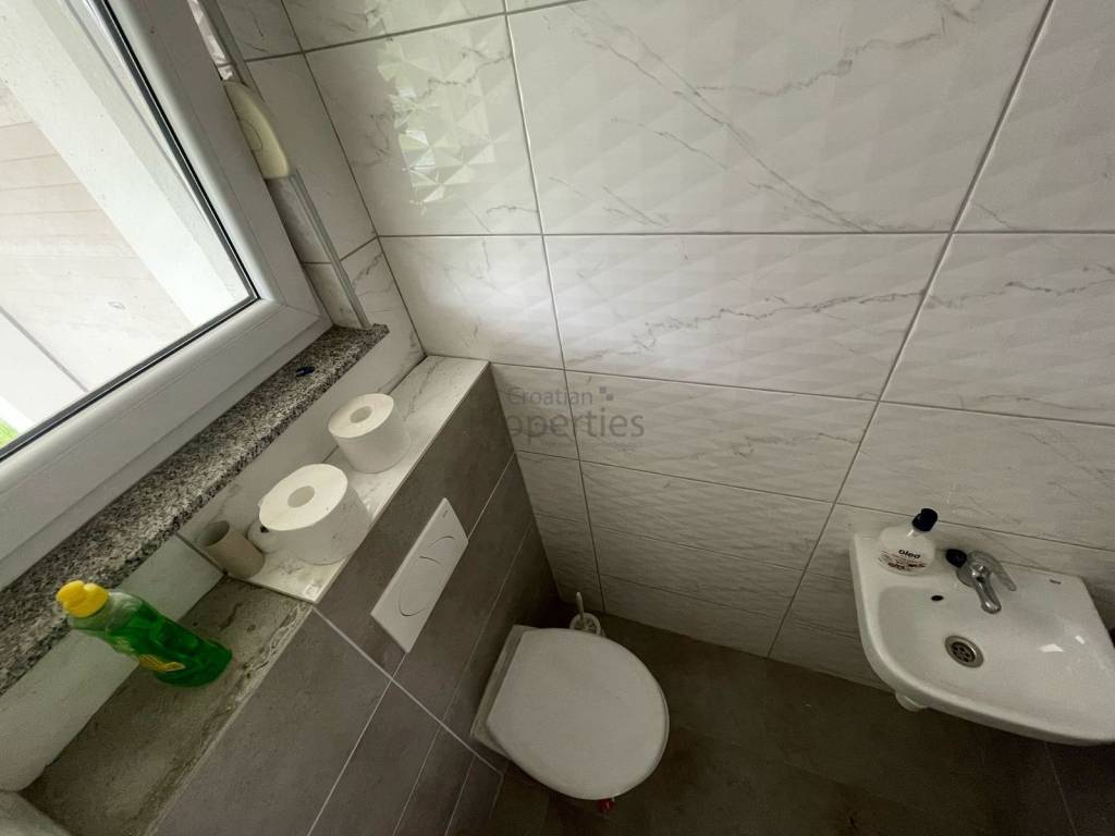 Samostojeća kuća, Prodaja, Jastrebarsko - Okolica, Gornji Desinec