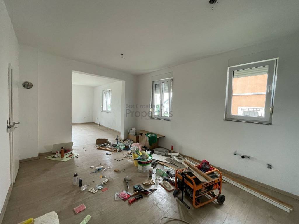 Samostojeća kuća, Prodaja, Jastrebarsko - Okolica, Gornji Desinec