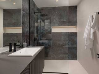 Vila, Prodaja, Zemunik donji, Smoković