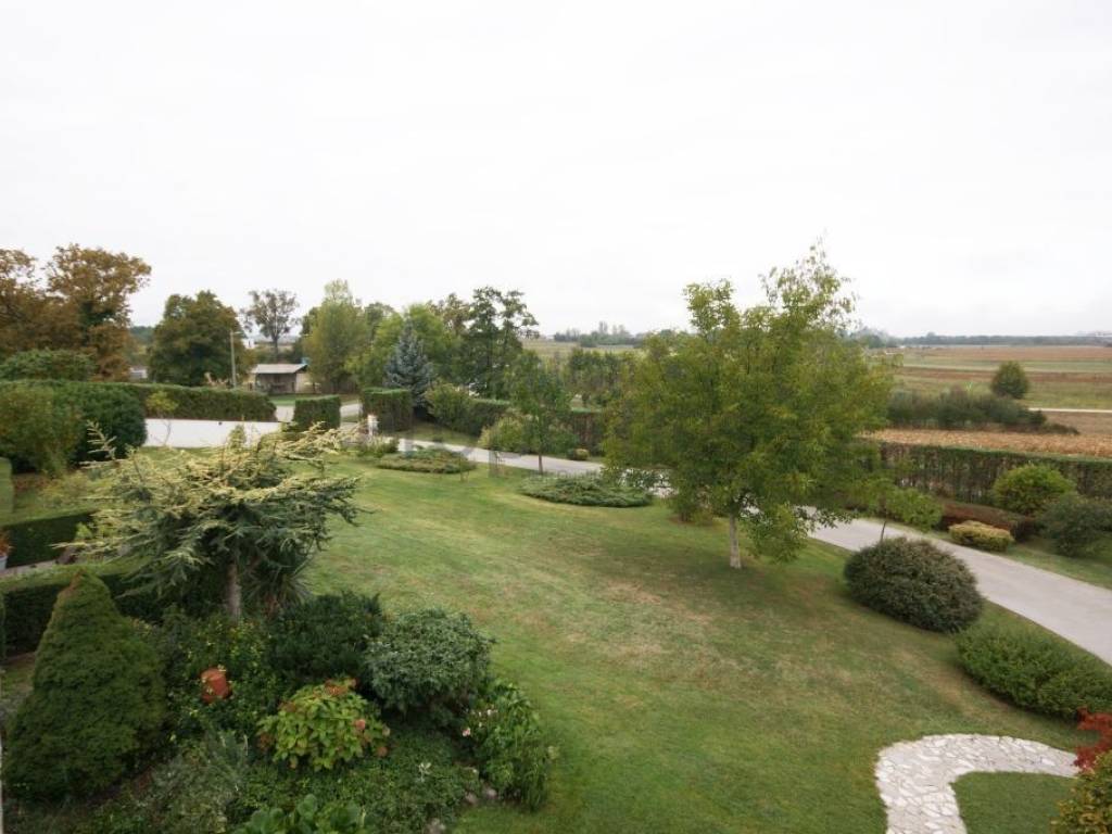 Vila, Prodaja, Stupnik, Donji Stupnik