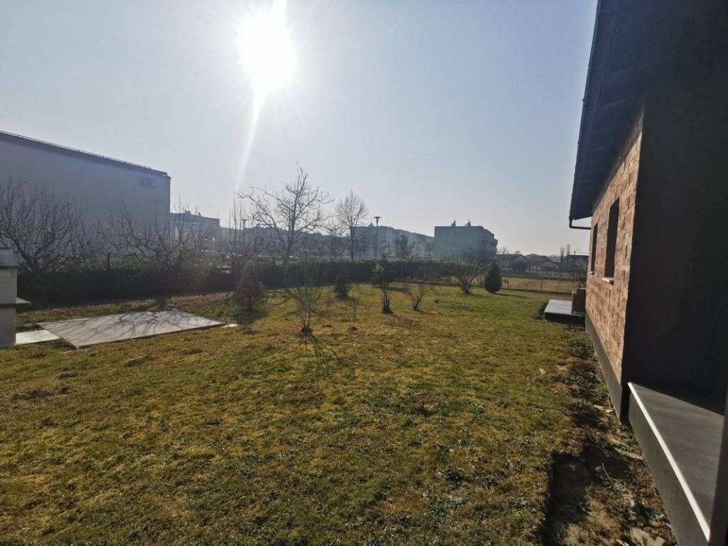 Građevinsko stambeno zemljište, Prodaja, Zagreb, Sesvete