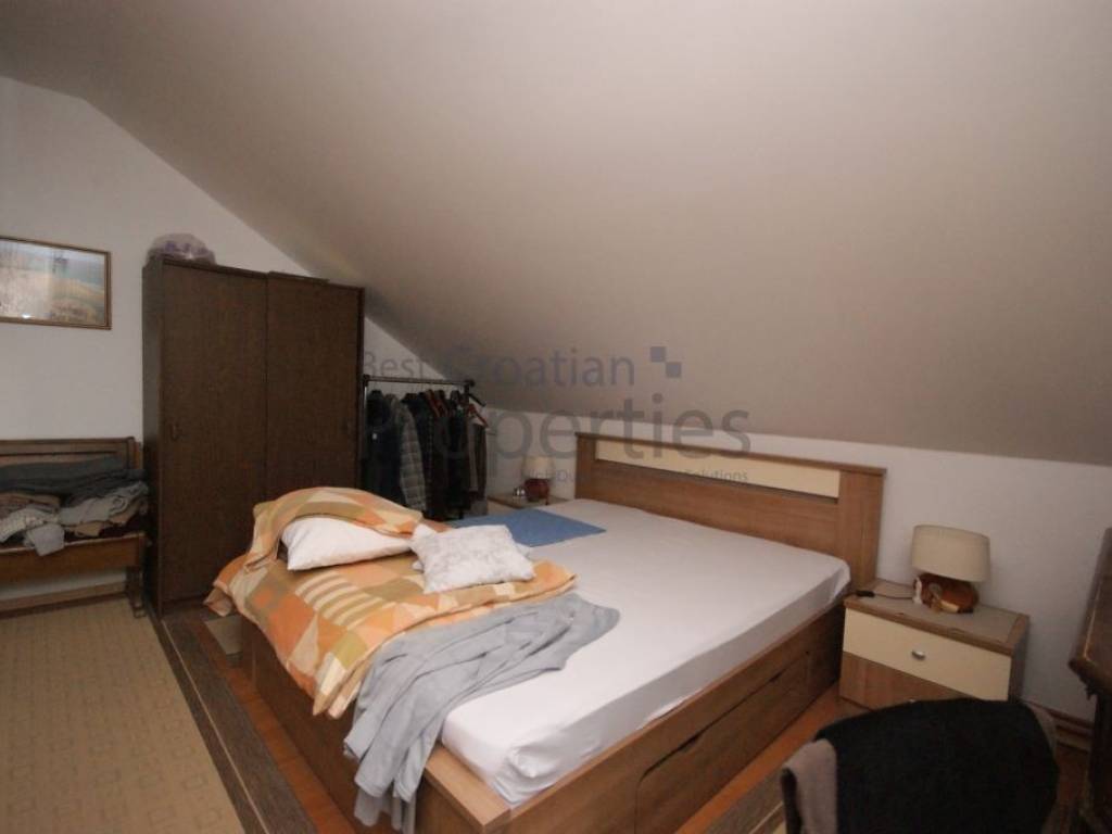 Obiteljska kuća, Prodaja, Zagreb, Sesvete