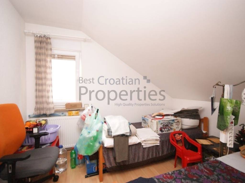 Obiteljska kuća, Prodaja, Zagreb, Sesvete