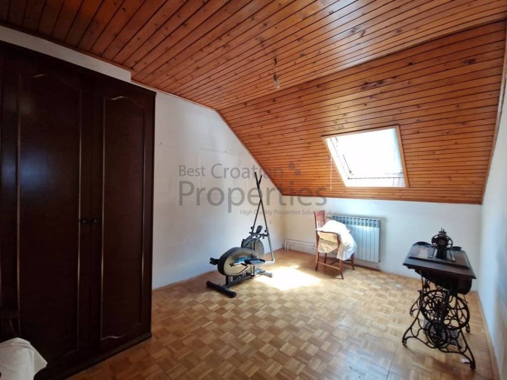 Dvojna kuća, Prodaja, Zagreb, Maksimir