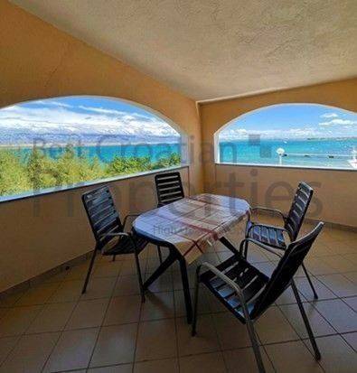 Apartman na moru, Prodaja, Vir, Vir