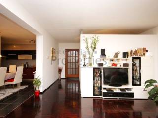 Stan u zgradi, Prodaja, Zagreb, Stenjevec