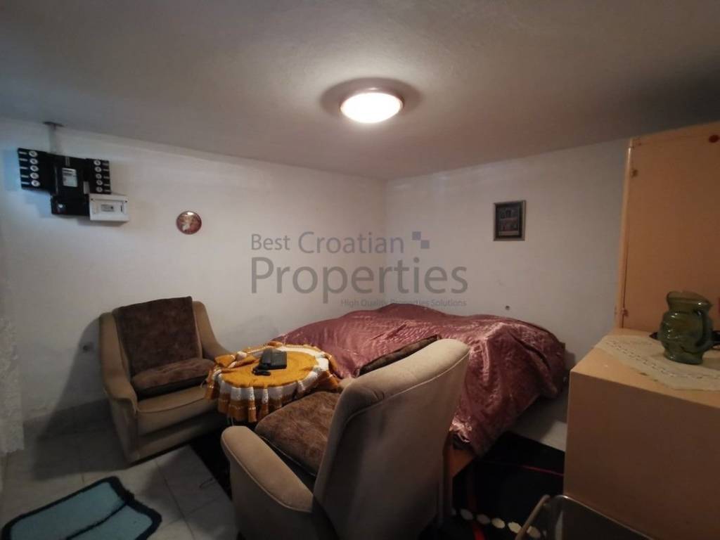 Obiteljska kuća, Prodaja, Zagreb, Sesvete