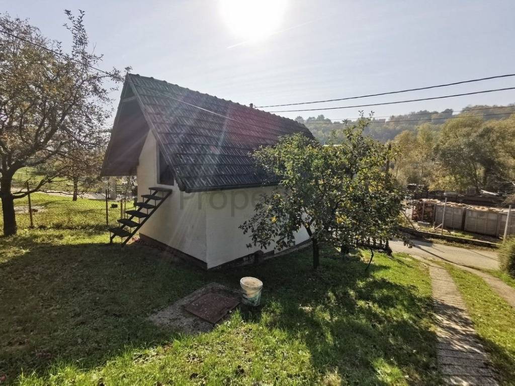 Obiteljska kuća, Prodaja, Zagreb, Sesvete