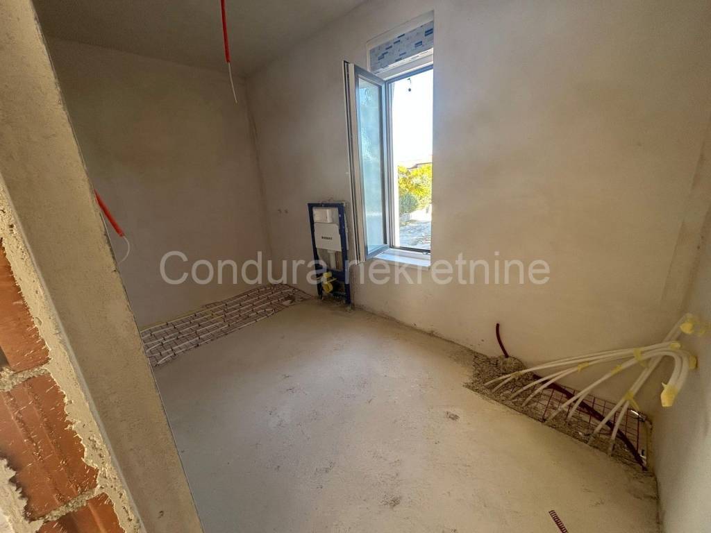 Dvojna kuća, Prodaja, Privlaka, Privlaka