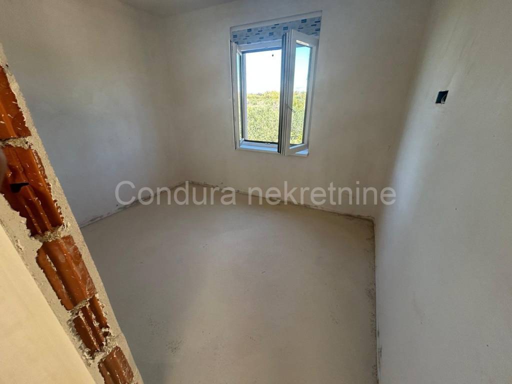 Dvojna kuća, Prodaja, Privlaka, Privlaka