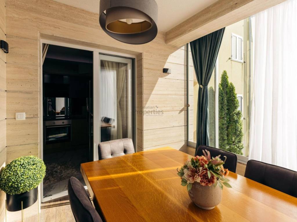 Stan u zgradi, Prodaja, Sveti Filip i Jakov, Turanj