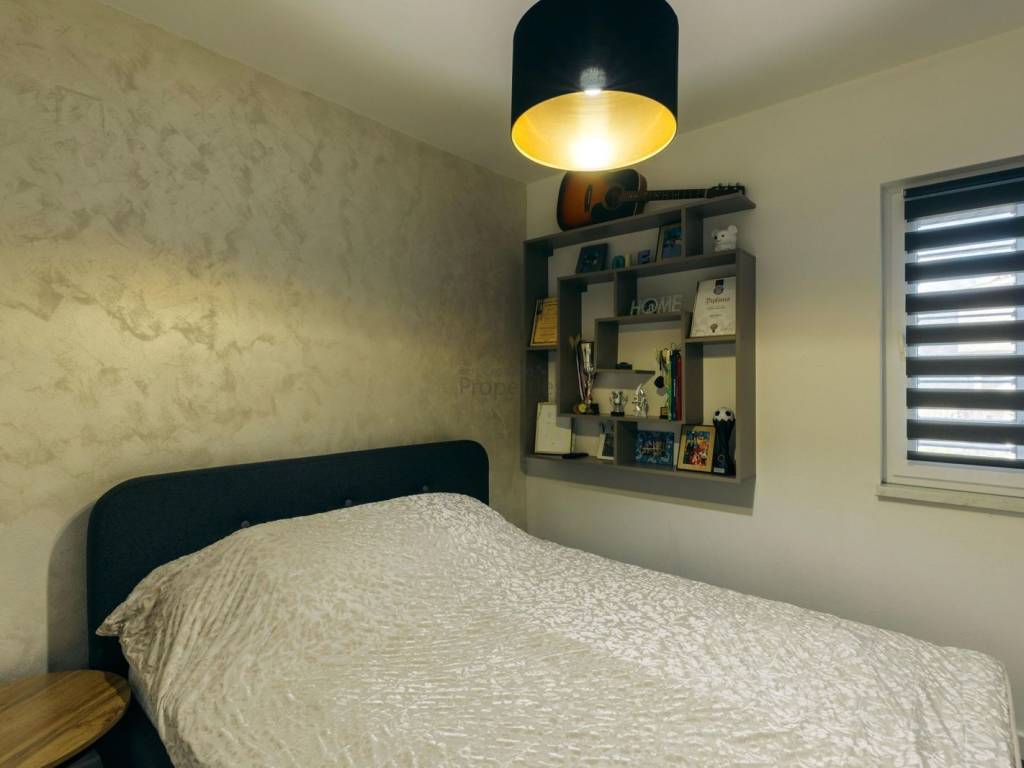 Stan u zgradi, Prodaja, Sveti Filip i Jakov, Turanj