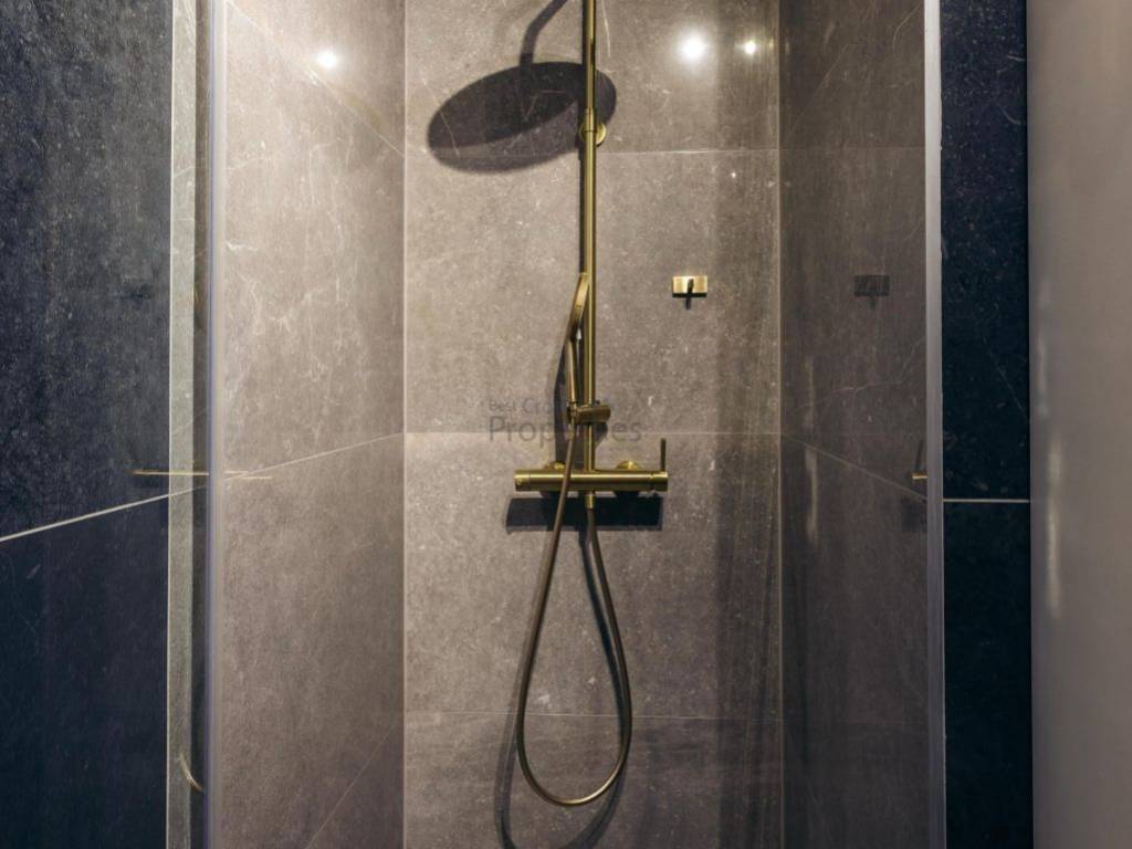 Stan u zgradi, Prodaja, Sveti Filip i Jakov, Turanj