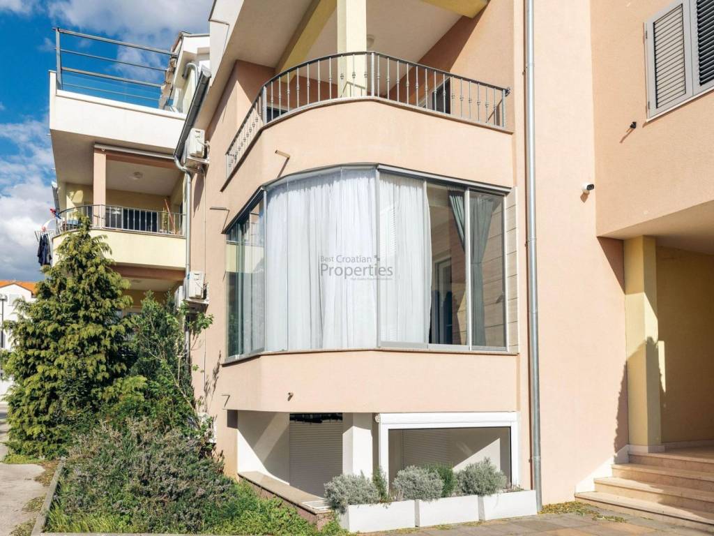 Stan u zgradi, Prodaja, Sveti Filip i Jakov, Turanj