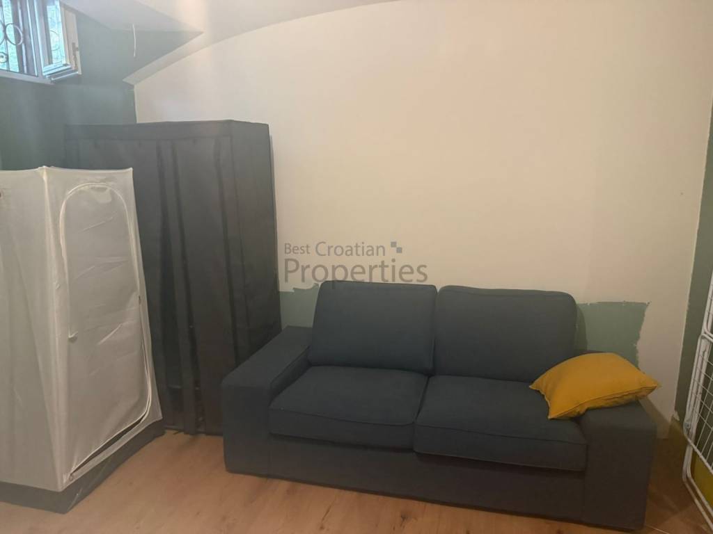 Stan u zgradi, Najam, Zagreb, Gornji Grad - Medveščak