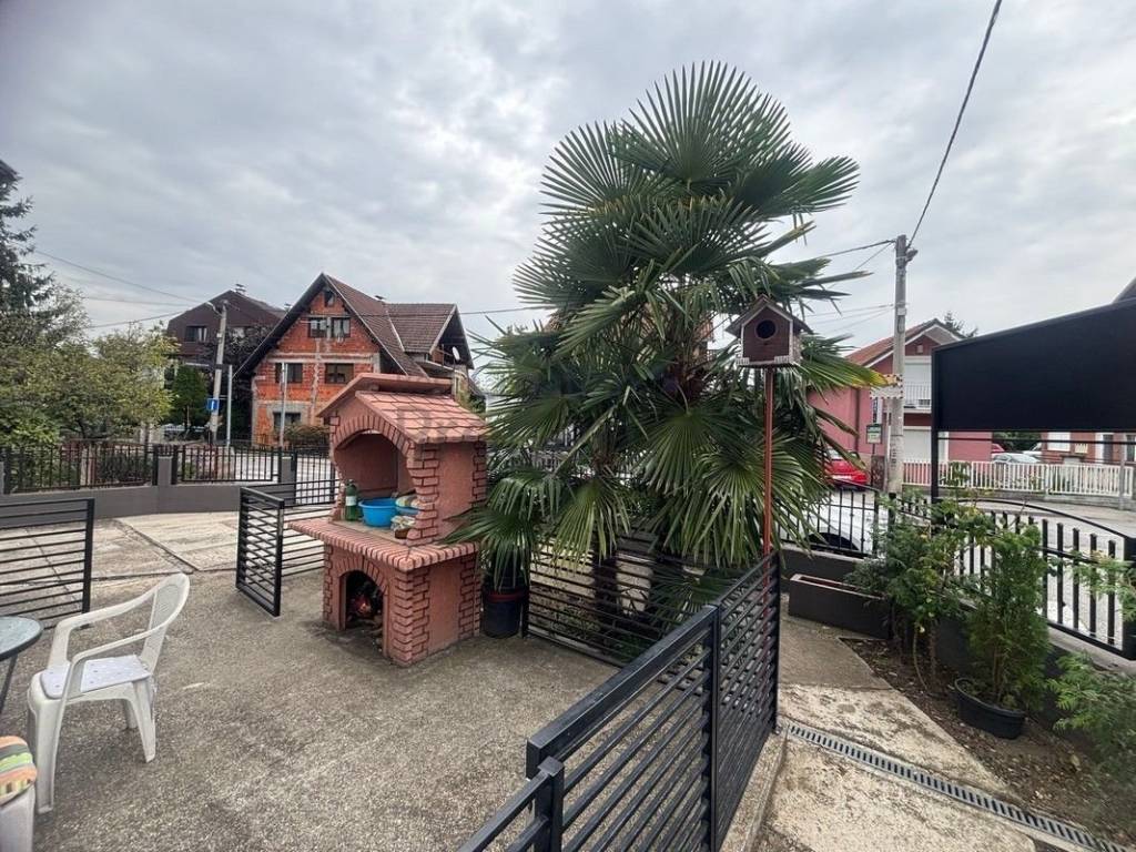 Samostojeća kuća, Prodaja, Zagreb, Donja Dubrava