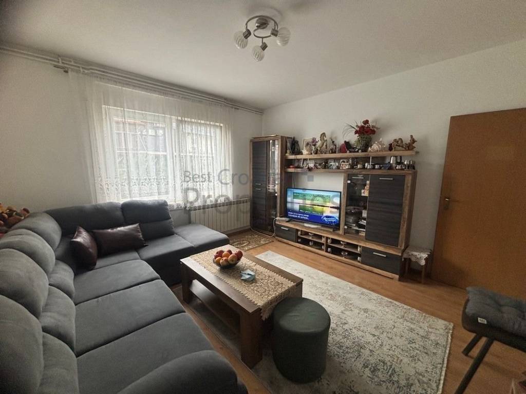 Samostojeća kuća, Prodaja, Zagreb, Donja Dubrava